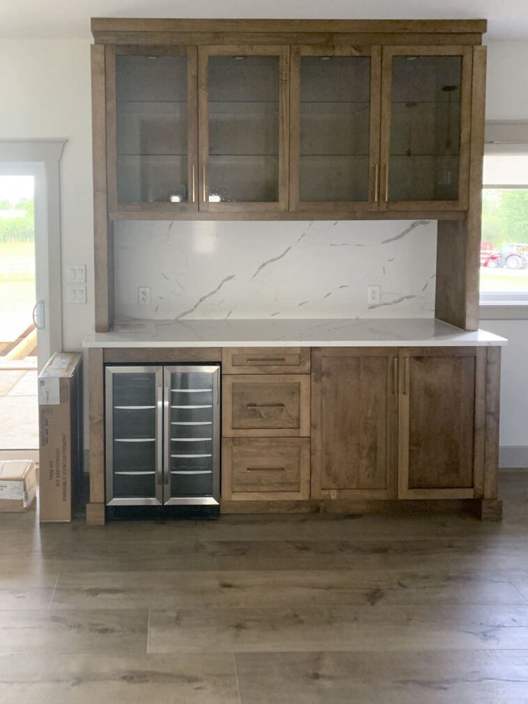Built-in upper and lower cabinets with counter