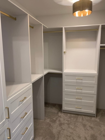 Thermofoil White Cabinets